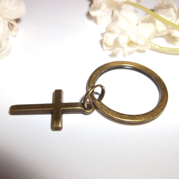 Cross Keychain Bronze Brown Unisex Gift Idea Keyring Key Chain Holder NWT C324 - Picture 6 of 8